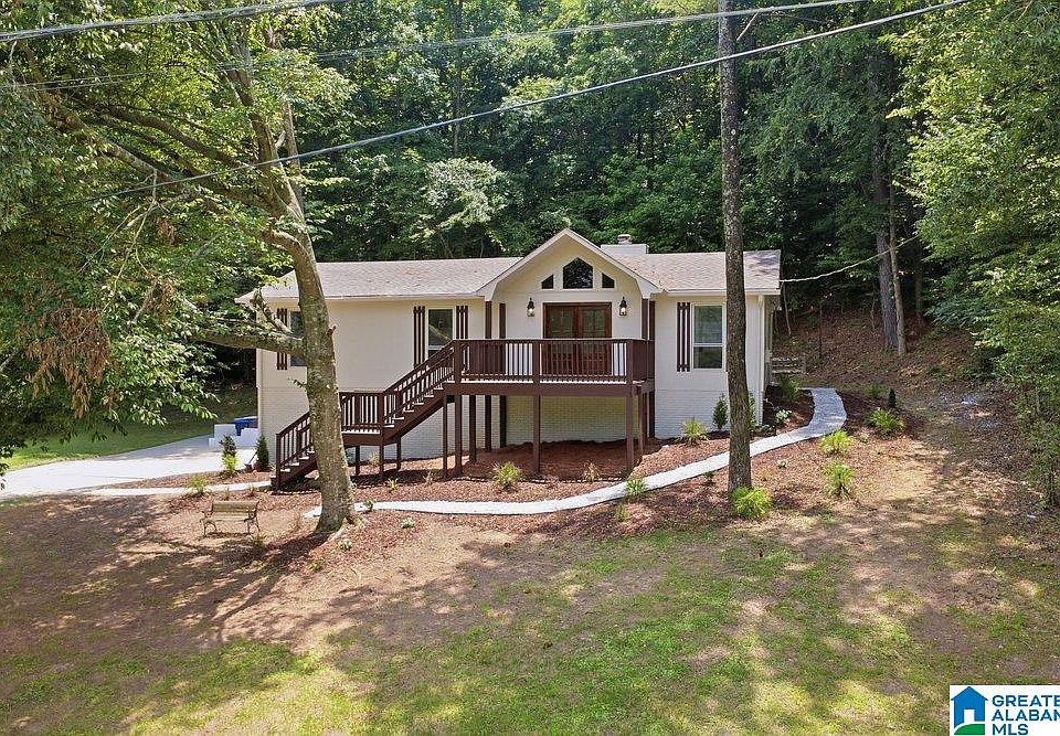 1st image of 7632 Happy Hollow Rd