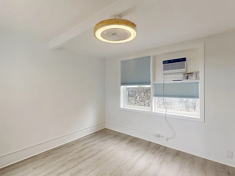 3602 Alani Dr — Photo 3
