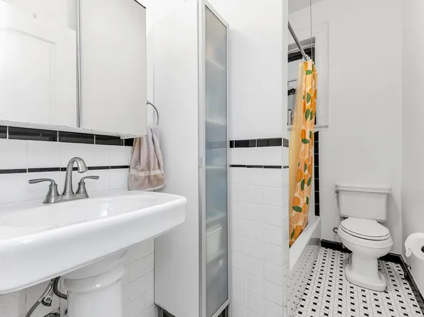 164 Prospect Park West image 12 of 16