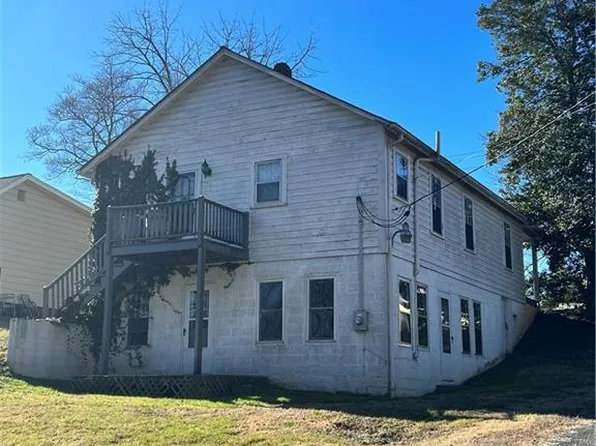 2620 Boone Trl, North Wilkesboro, NC 28659