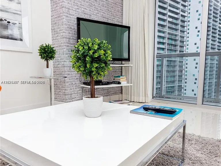 485 Brickell Ave #2006 — Photo 18