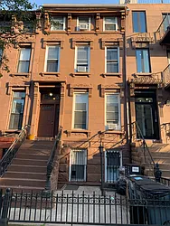 Rented by Prime Square Realty