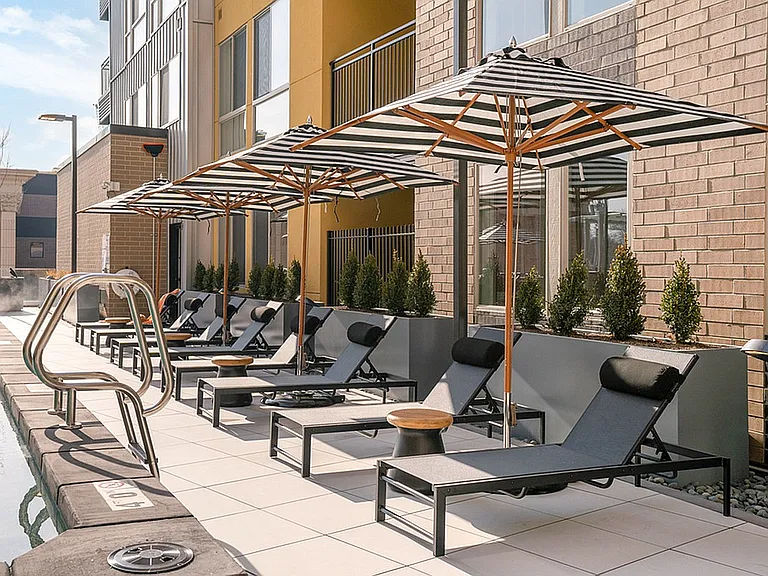 Sun Deck at Cottonwood Highland