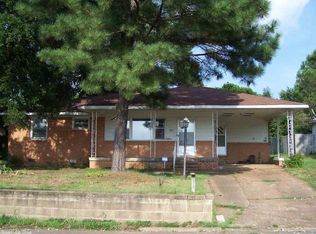 806 N Elm St, Searcy, AR 72143