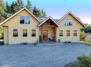 10193 NE Torvanger Rd, Bainbridge Island, WA 98110