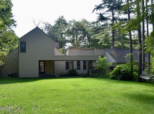 321 Ruggles Rd, Gansevoort, NY 12831