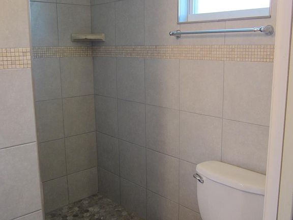3rd image of 8728 56th Way N