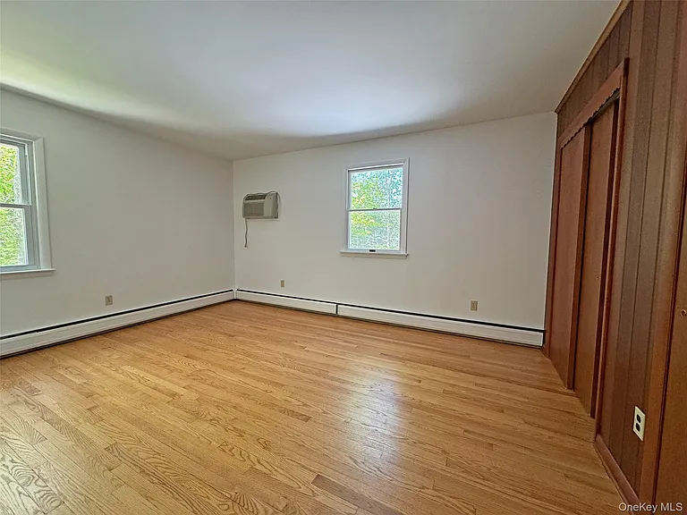 21 Young Rd — Photo 13