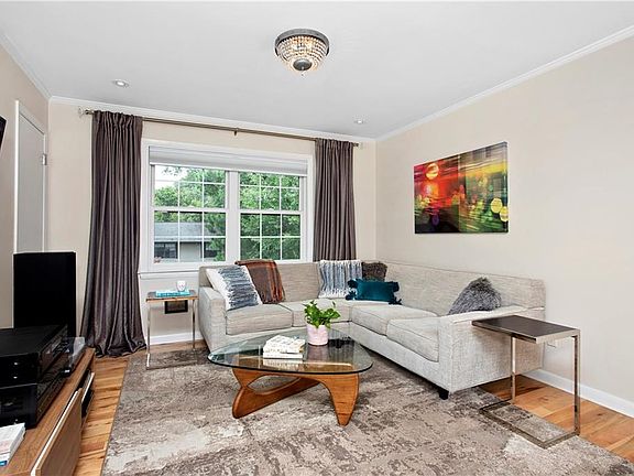 5th image of 410 Candler Park Dr NE APT F3