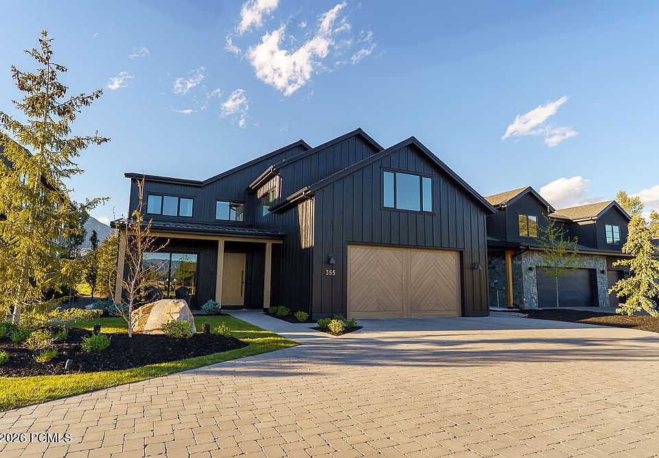 1st image of 355 E Rockwell Cir