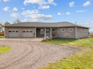 607 Cannontown Rd, Richmond Parish, PE C0B 2E0