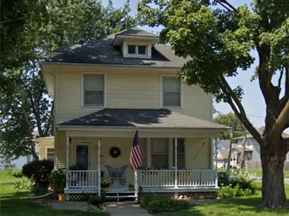 6602 King Hill Ave, Saint Joseph, MO 64504