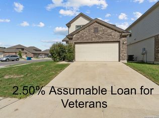 10573 green lake, San Antonio, TX 78223