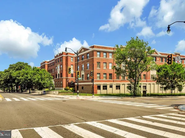 80 New York Ave NW APT 303, Washington, DC 20001