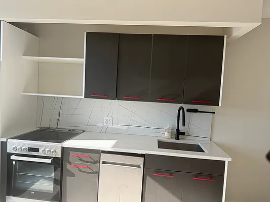 Rented by Spot It Realty LLC | media 21