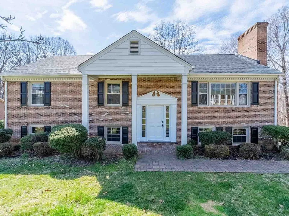 123 Temple Cir