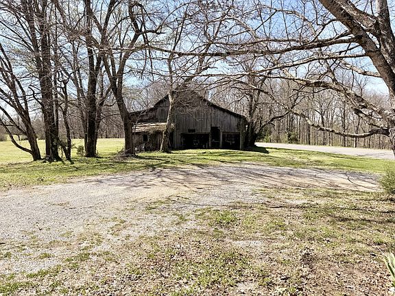 4th image of 3152 Tanyard Hill Rd