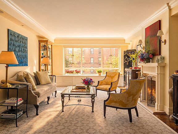 2nd image of 799 Park Ave APT 8A
