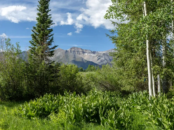 118 Snowfield Dr #369R, Telluride, CO 81435