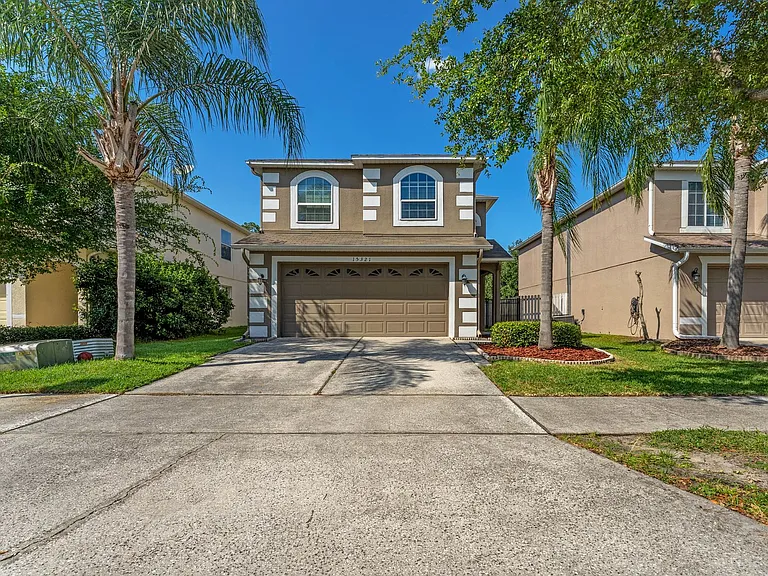 15321 Harrowgate Way — Photo 1