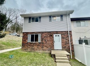 621 Hopkins Ave, Danville, WV 25053