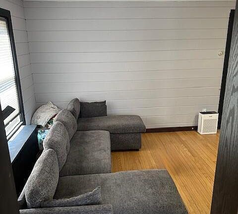 5th image of 3472 Carman Road