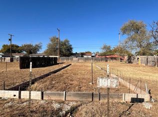 1813 E Colgate St, Lubbock, TX 79403