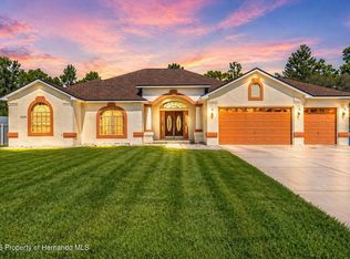 11275 Furley Ave, Weeki Wachee, FL 34613