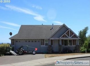 973 SW Tomahawk Pl, Dundee, OR 97115