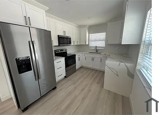 636 Lake Palms Dr — Photo 5