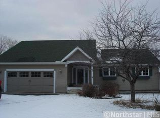 851 Pine Cone Rd, Sartell, MN 56377