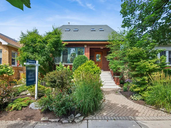 4922 N Tripp Ave, Chicago, IL 60630