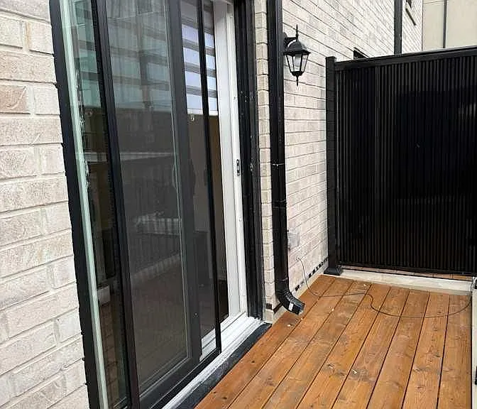 9 Spruce Pines Cres #5 — Photo 5