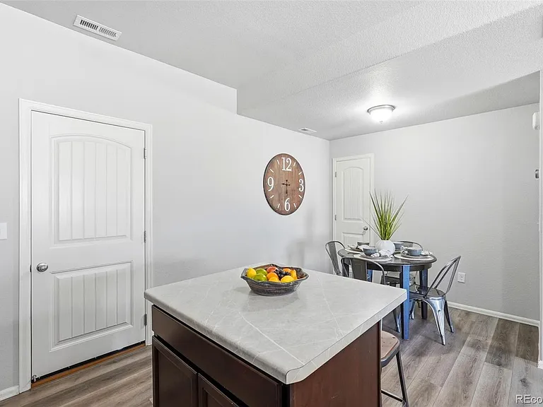 7375 Forest Meadows Ave — Photo 11