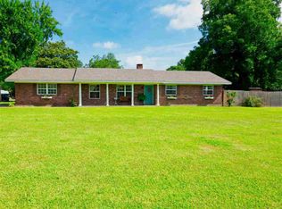 150 Calhoun St, Flora, MS 39071