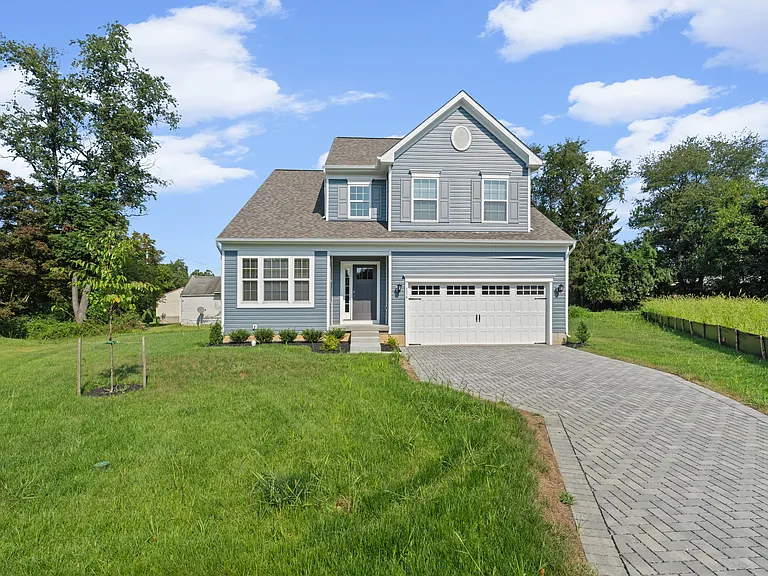 116 Rose Ct — Photo 4