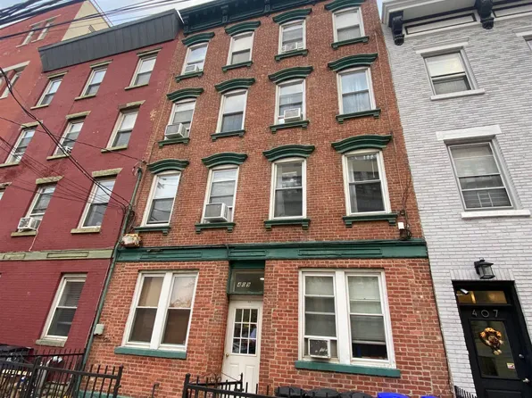 409 Bloomfield Street image 14 of 14