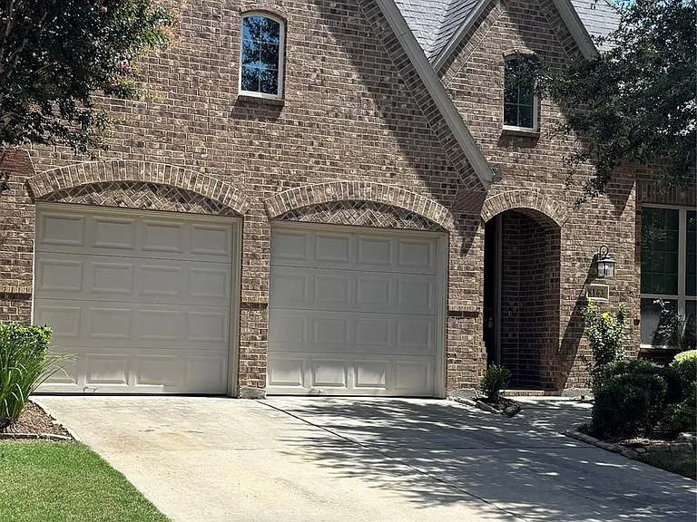 8163 Little Scarlet St — Photo 3