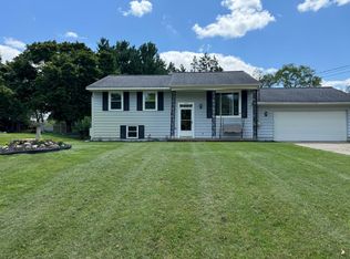 1661 Duguid Rd, Jackson, MI 49203