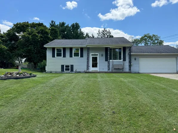 1661 Duguid Rd, Jackson, MI 49203
