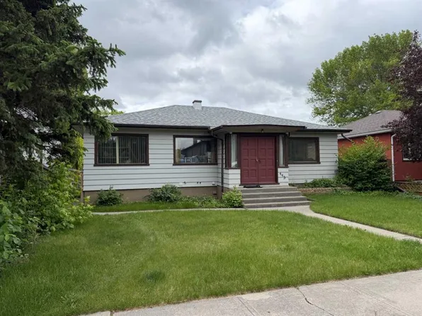 445 N 19th Ave NE, Calgary, AB T2E 1P4