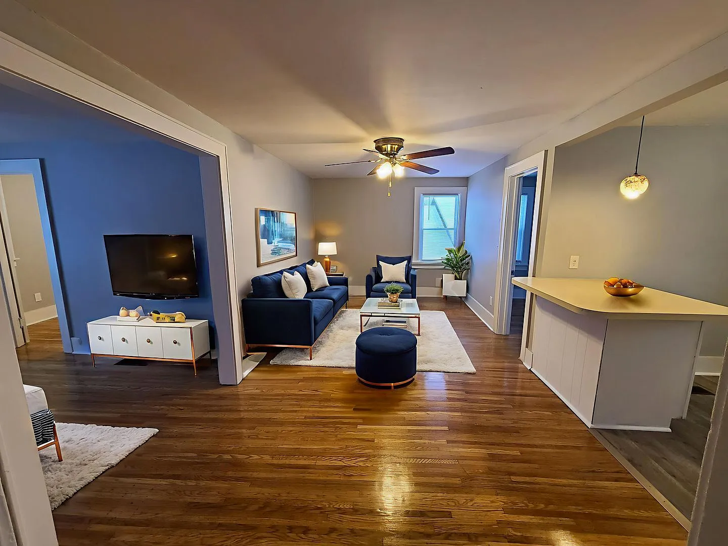 757 Washington Ave — Photo 2