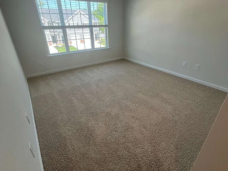 175 Moyer Dr — Photo 10