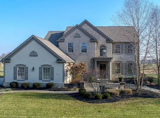 5721 Medallion Dr W, Westerville, OH 43082
