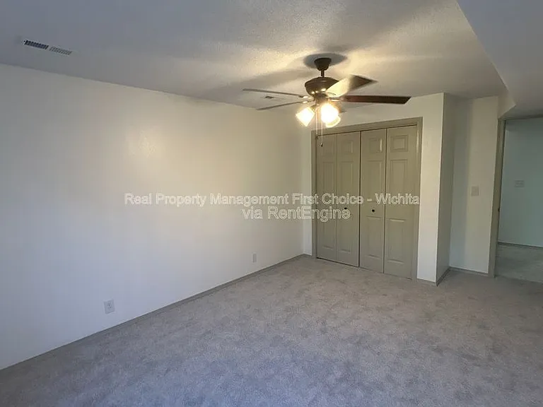 1823 S Shiloh St — Photo 29