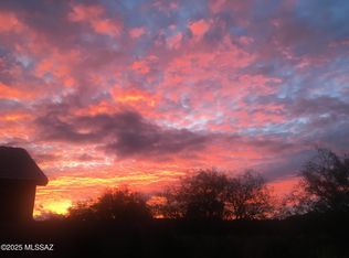 13988 E Huppenthal Blvd, Vail, AZ 85641