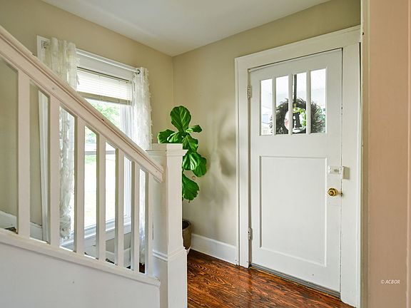 5th image of 100 2nd St