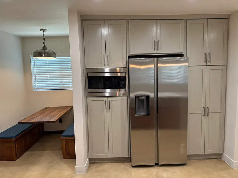 426 S Stratford Dr — Photo 10