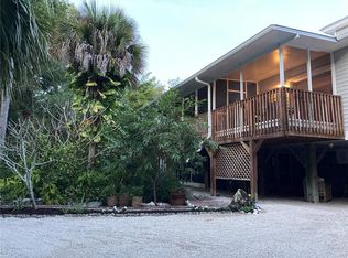 700 Yale St, Englewood, FL 34223