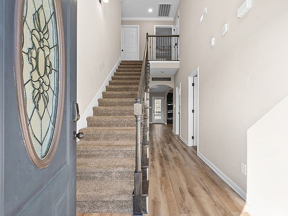 5th image of 2956 Gibbs Ln